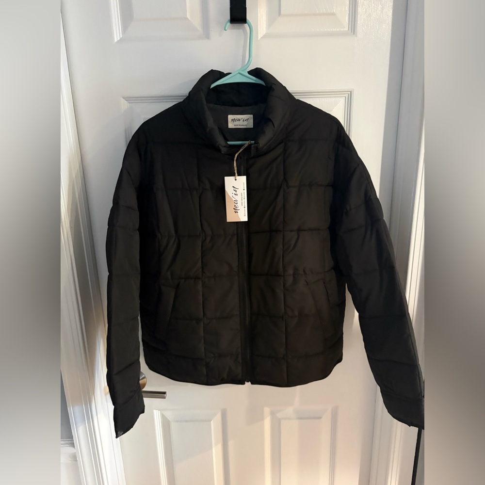 White Birch Women's Black Puffer Jacket. Great for Fall and Winter!! - Picture 5 of 6